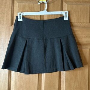 Grey pleated Skirt